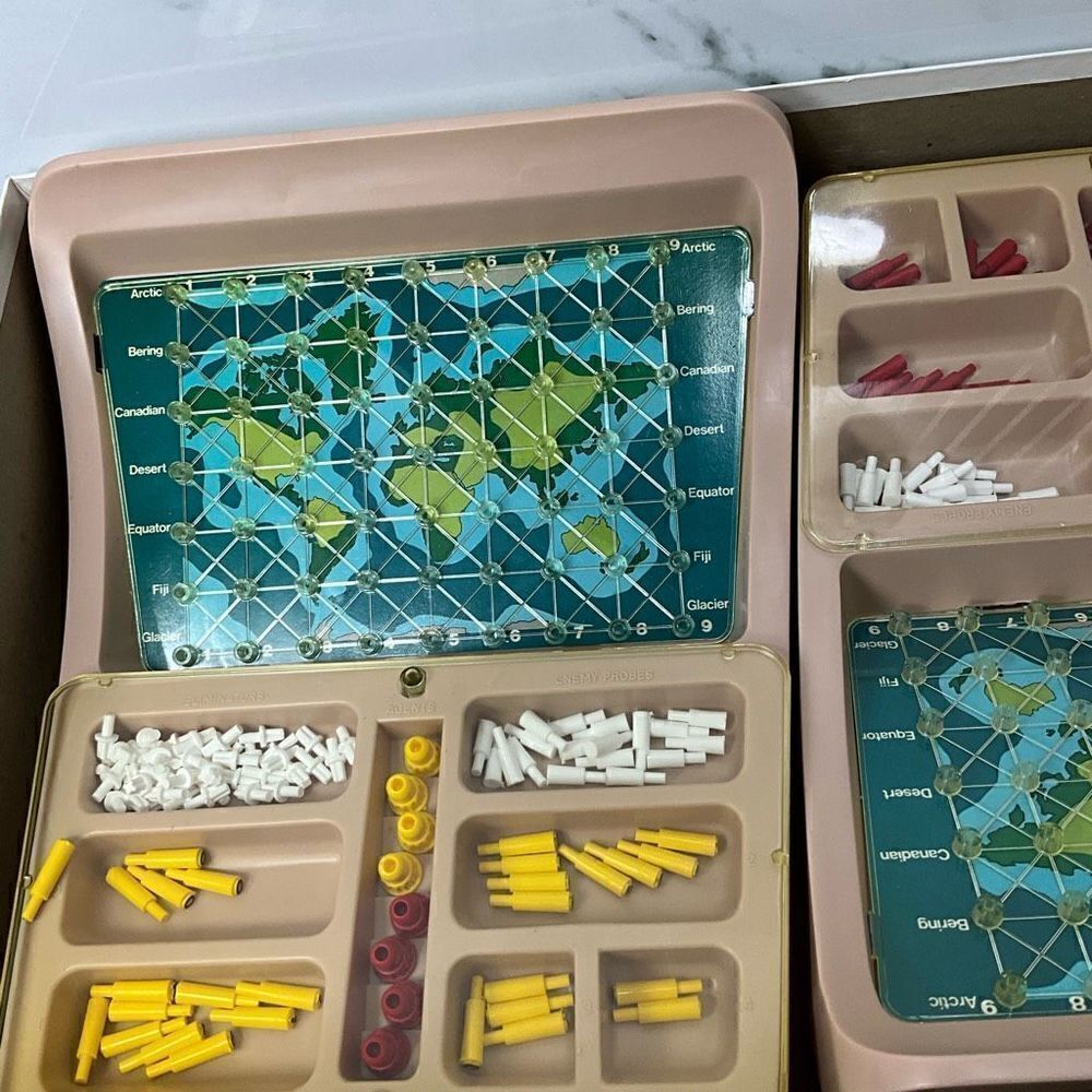 VINTAGE 70’s Checkpoint:Danger Game  - Picture 5 of 8